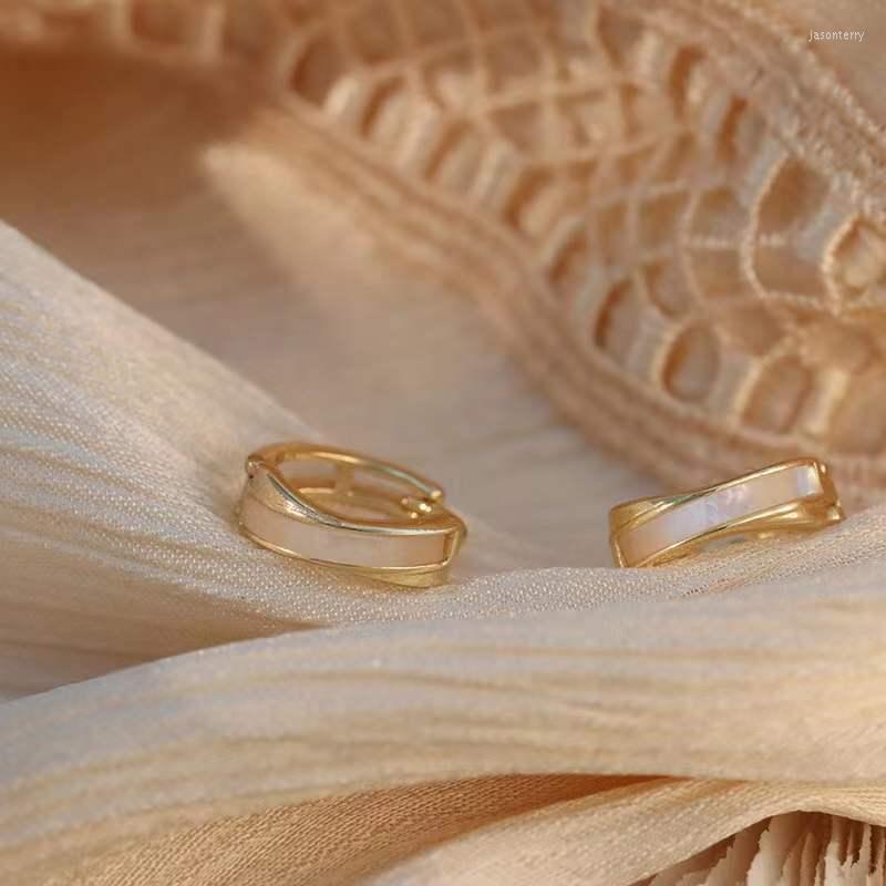 Stud Earrings 2022 Cross-ear Buckle High-end Female Niche Design Simple Korean Temperament All-match
Stud Earrings 2022 Cross-ear Buckle High-end Female Niche Design Simple Korean Temperament All-match