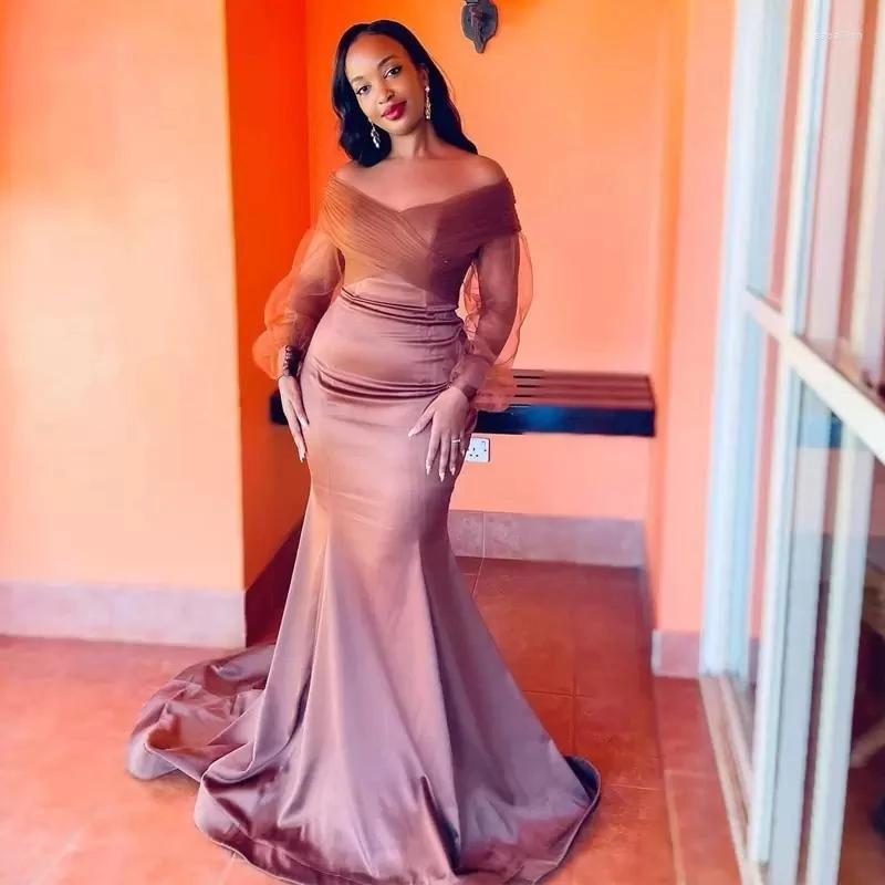 Party Dresses Women's Long Satin Prom Dress Off The Shoulder Full Tulle Sleeves Formal Evening Gown Mermadi Sweep Train Robe For Ladies, Black
Party Dresses Women's Long Satin Prom Dress Off The Shoulder Full Tulle Sleeves Formal Evening Gown Mermadi Sweep Train Robe For Ladies, Black