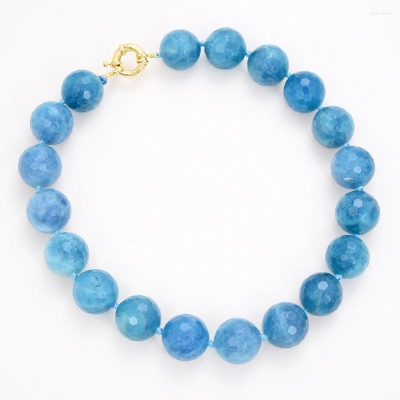 Chains 18" Natural 20MM Blue Round Faceted Kyanite Gems Stone Necklace
Chains 18" Natural 20MM Blue Round Faceted Kyanite Gems Stone Necklace