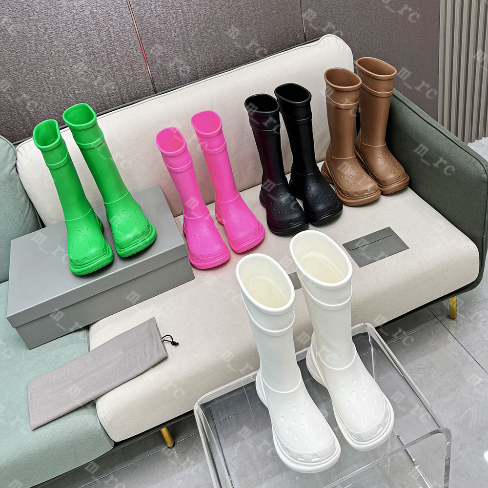 Designer Womens Boots Fashion Brand Rain Boots Rubber Round Head Luxury Waterproof Jointly Platform EUR35-40, Box
Designer Womens Boots Fashion Brand Rain Boots Rubber Round Head Luxury Waterproof Jointly Platform EUR35-40, Box