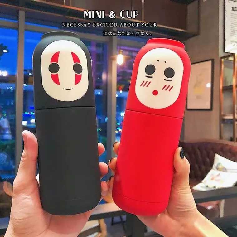 Thermoses Spirited Away Thermos Cups Stainless Steel Vacuum Flask Cartoon Theme Portable Thermocup 300ML Kitchen Tools T221101
Thermoses Spirited Away Thermos Cups Stainless Steel Vacuum Flask Cartoon Theme Portable Thermocup 300ML Kitchen Tools T221101