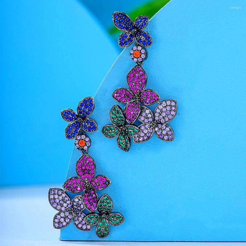 Dangle Earrings Soramoore Luxury Gorgeous Flower Drop Earring For Noble Women Wedding Cubic Zirconia DUBAI Bridal Party Jewelry 2022
Dangle Earrings Soramoore Luxury Gorgeous Flower Drop Earring For Noble Women Wedding Cubic Zirconia DUBAI Bridal Party Jewelry 2022