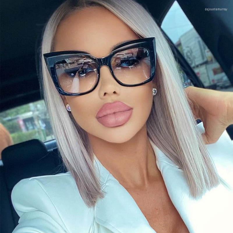 Sunglasses 2022 Fashion Brand Women Designer Vintage Cat Eye Sun Glasses Female Eyewear Gradient Frame Shades Men Oculos
Sunglasses 2022 Fashion Brand Women Designer Vintage Cat Eye Sun Glasses Female Eyewear Gradient Frame Shades Men Oculos