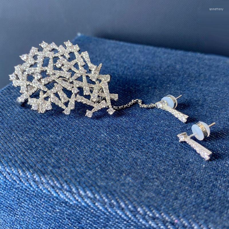 Backs Earrings SLJELY Fashion 925 Sterling Silver Mesh Ear Bone Cuff With Stud Asymmetric Micro Full Zirconia Women Party Fine Jewelry
Backs Earrings SLJELY Fashion 925 Sterling Silver Mesh Ear Bone Cuff With Stud Asymmetric Micro Full Zirconia Women Party Fine Jewelry