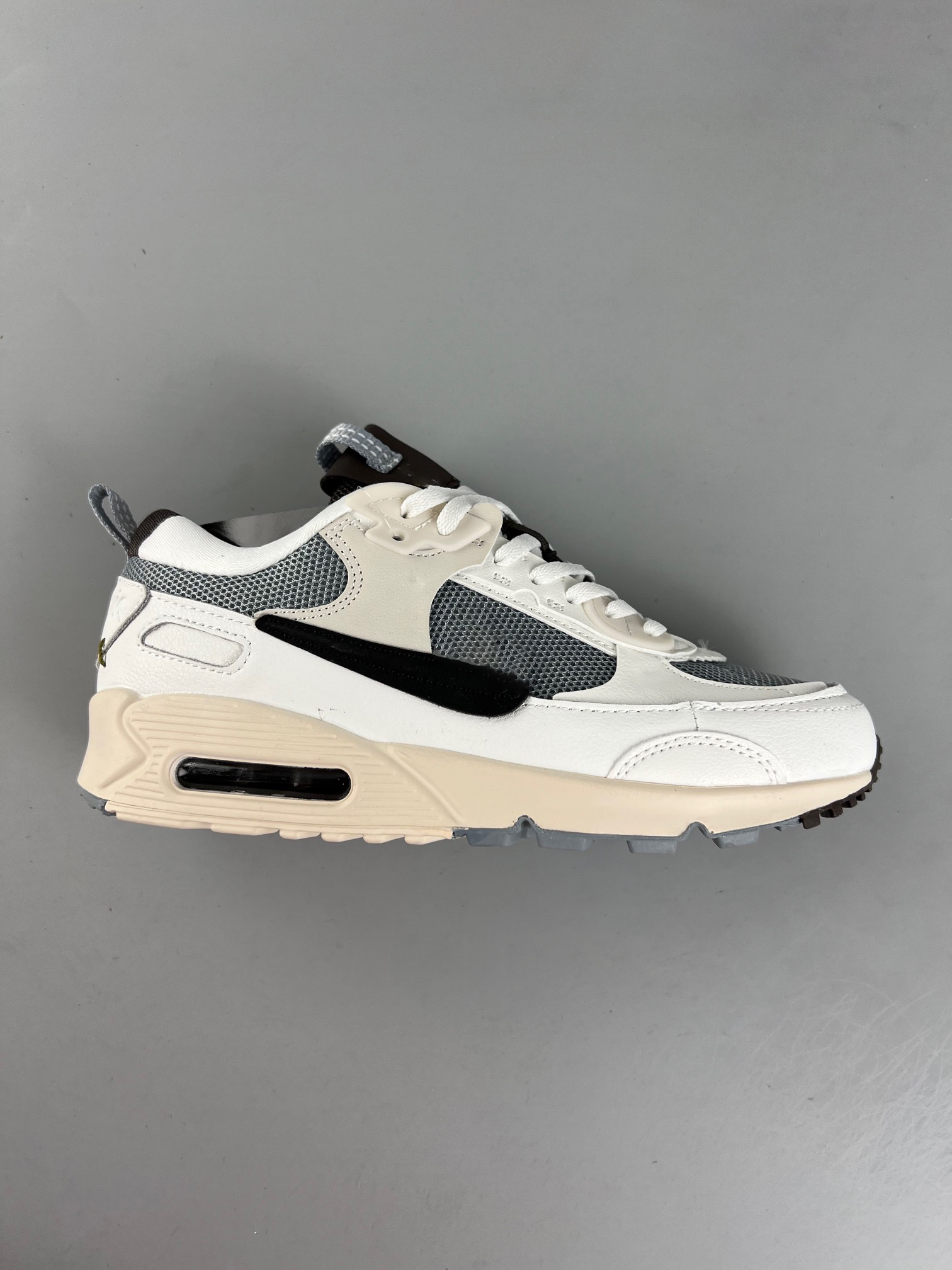 2022 Jumpman Basketball Shoes University Blue Tech White Sail White Cement Pure Money Red Thunder Pony Hair Guava ice Sneakers Women Trainers, Box
2022 Jumpman Basketball Shoes University Blue Tech White Sail White Cement Pure Money Red Thunder Pony Hair Guava ice Sneakers Women Trainers, Box