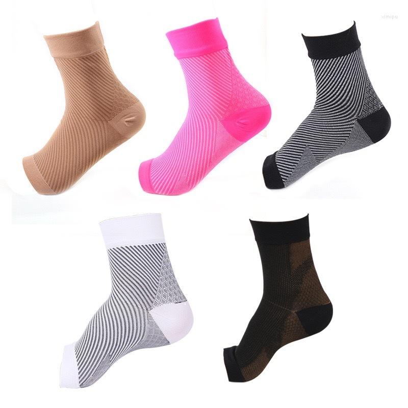 Women Socks Men Spot Sports Ankle Protection Pressure Compression Foot Sleeve Weights Gym Strap, White
Women Socks Men Spot Sports Ankle Protection Pressure Compression Foot Sleeve Weights Gym Strap, White
