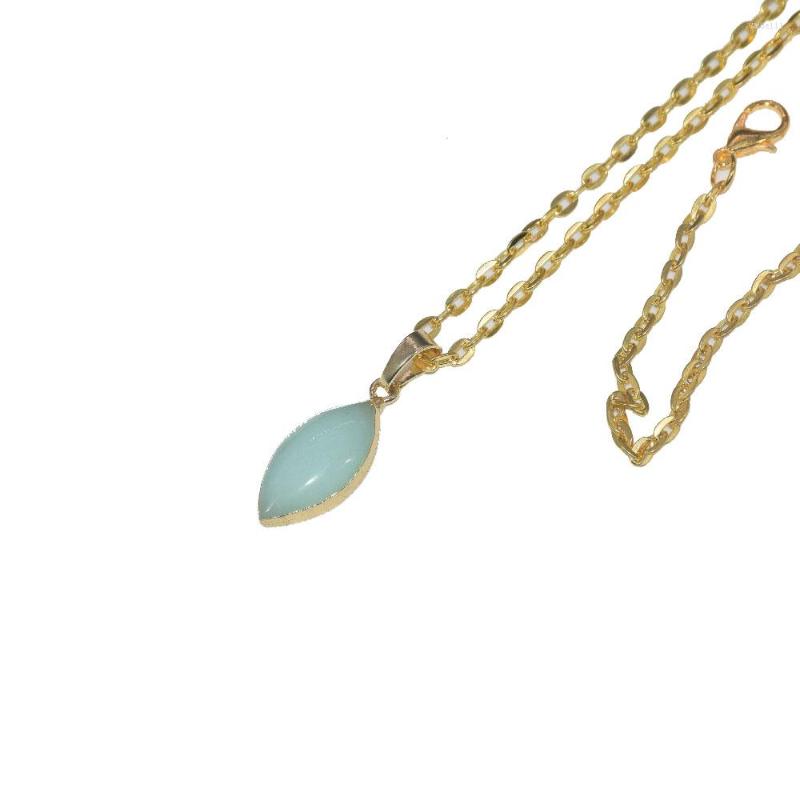 Pendant Necklaces 1pc Gold Bezel Jewelry Green Natural Australia Stone Oval Necklace Raw Chrysoprase Chain For Women Gift
Pendant Necklaces 1pc Gold Bezel Jewelry Green Natural Australia Stone Oval Necklace Raw Chrysoprase Chain For Women Gift