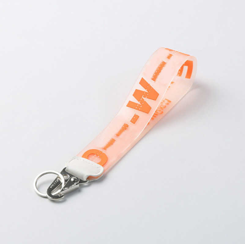 White Classic Luxury Key Rings Brand Keychains Clear Rubber Jelly Letter Print Keys Ring Fashion Men Women Canvas Keychain Camera Pendant Belt 3.5x25cm Keyring Etxk
White Classic Luxury Key Rings Brand Keychains Clear Rubber Jelly Letter Print Keys Ring Fashion Men Women Canvas Keychain Camera Pendant Belt 3.5x25cm Keyring Etxk