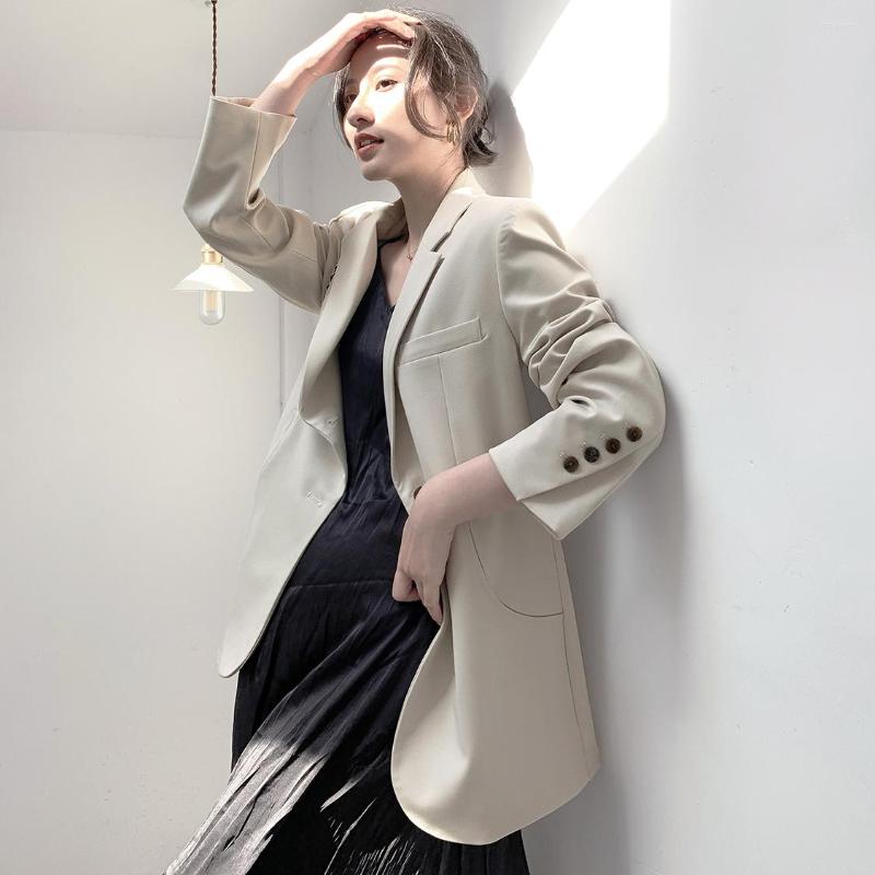 Women' Suits Beige Suit Blazer Minimalism Female Offical Lady 2023 Spring Sutumn Loose Outfit
Women' Suits Beige Suit Blazer Minimalism Female Offical Lady 2023 Spring Sutumn Loose Outfit