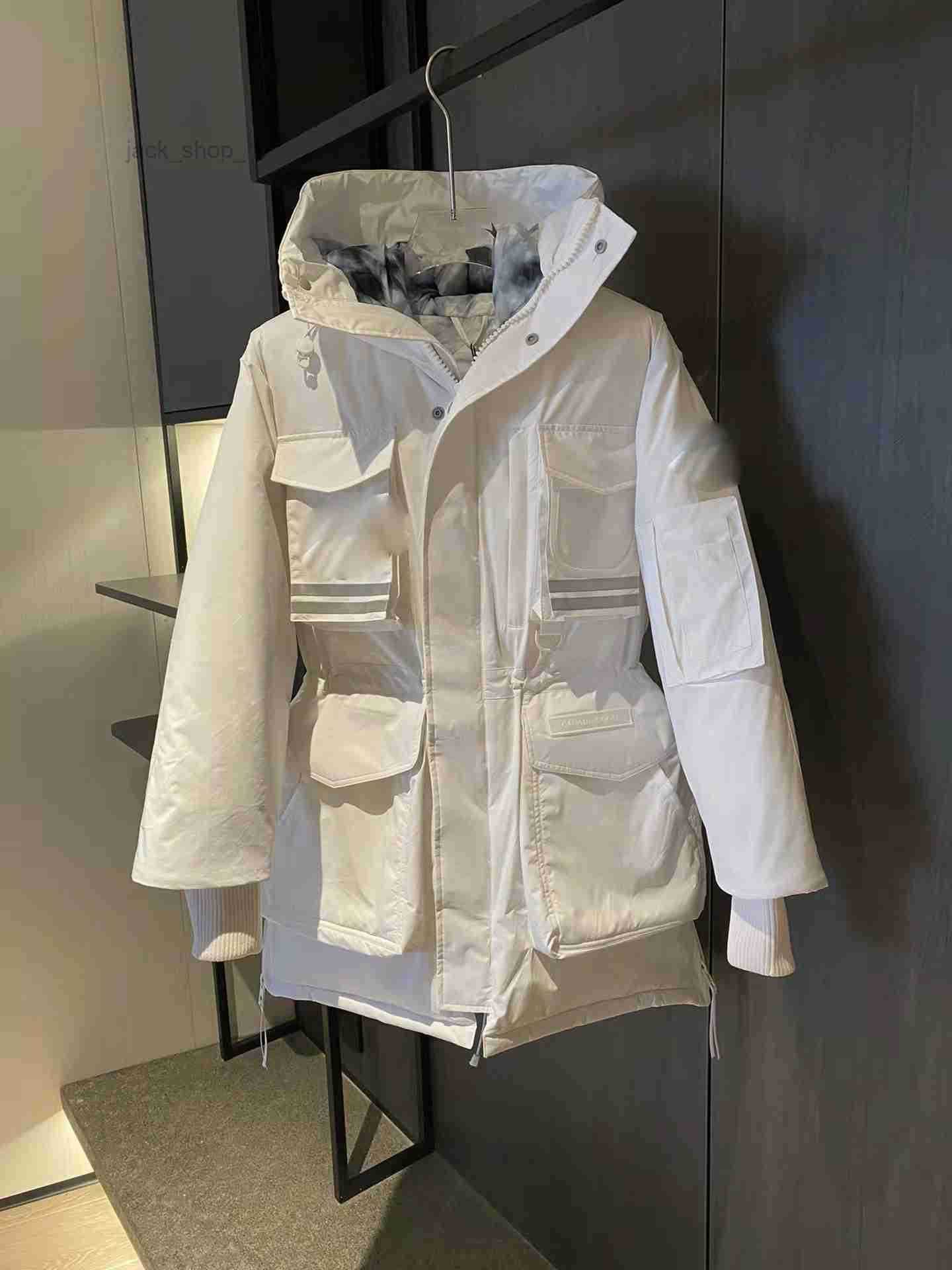 Canada New style Glacier series down jacket Same style for men and women Original custom weatherproof fabric S-2XL goose 2 TOFF, White
Canada New style Glacier series down jacket Same style for men and women Original custom weatherproof fabric S-2XL goose 2 TOFF, White