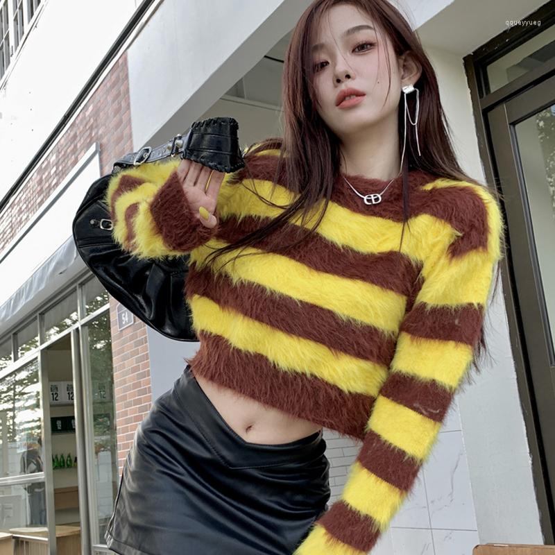 Women's Sweaters Lady Loose Long Sleeve Sexy White Green Yellow Women Striped O Neck Pullover Sweater 2022 Autumn Korean Fashion Jumpers
Women's Sweaters Lady Loose Long Sleeve Sexy White Green Yellow Women Striped O Neck Pullover Sweater 2022 Autumn Korean Fashion Jumpers