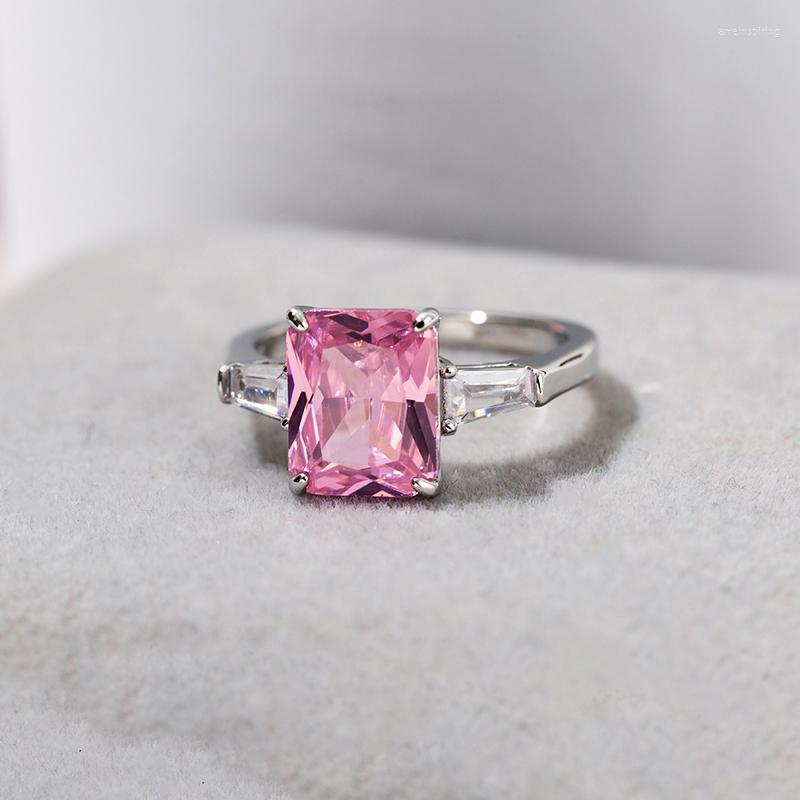 Wedding Rings Exquisite Simple Square Zircon Engagement For Woman 2022 Fashion Jewelry Party Girls' Luxury Student Ring
Wedding Rings Exquisite Simple Square Zircon Engagement For Woman 2022 Fashion Jewelry Party Girls' Luxury Student Ring