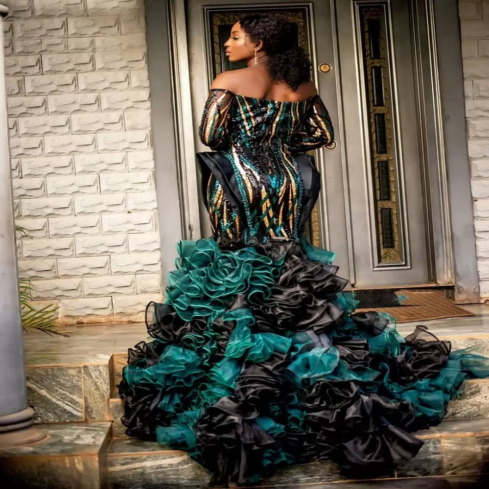 African Emerald Green Mermaid Prom Dresses 2023 Sparkle Long Sleeve Evening Gowns Full Sleeves Off Shoulder Ruffles Plus Size Party Dress wly935