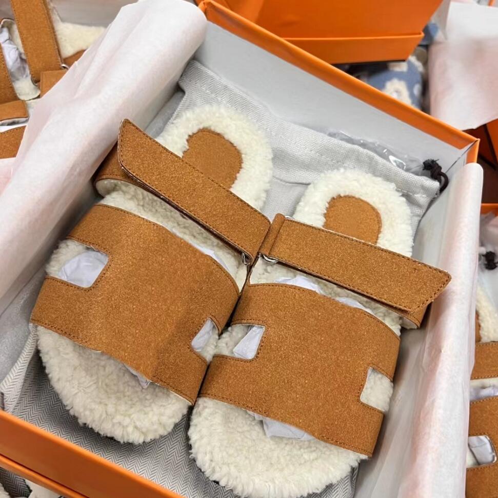Men Women's Slippers Flat Bottom Lamb Wool Couples Slipper Fashion Designer Shoes Unisex Pure Color Furry Fluffy Slides Classic H Letter Slipper, Brown
Men Women's Slippers Flat Bottom Lamb Wool Couples Slipper Fashion Designer Shoes Unisex Pure Color Furry Fluffy Slides Classic H Letter Slipper, Brown