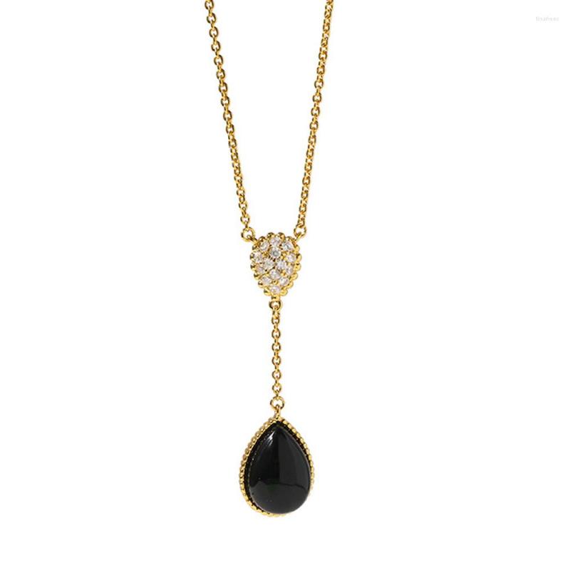 Pendant Necklaces Retro Shell Agate Drop-shaped Geometric Necklace Women Simple Clavicle Chain
Pendant Necklaces Retro Shell Agate Drop-shaped Geometric Necklace Women Simple Clavicle Chain