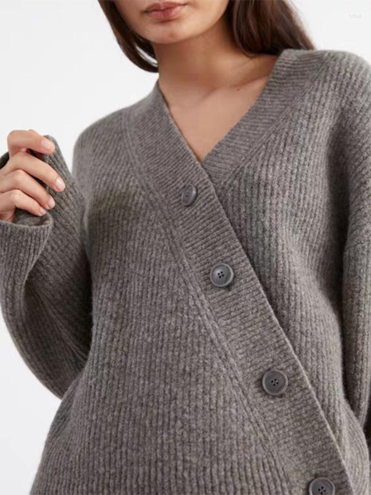 Women's Knits Autumn Casual V-neck Diagonal Open Button Cardigan High Quality Basic Fashion Women's Knitted Tops Irregular Lady Clothes, Gray
Women's Knits Autumn Casual V-neck Diagonal Open Button Cardigan High Quality Basic Fashion Women's Knitted Tops Irregular Lady Clothes, Gray