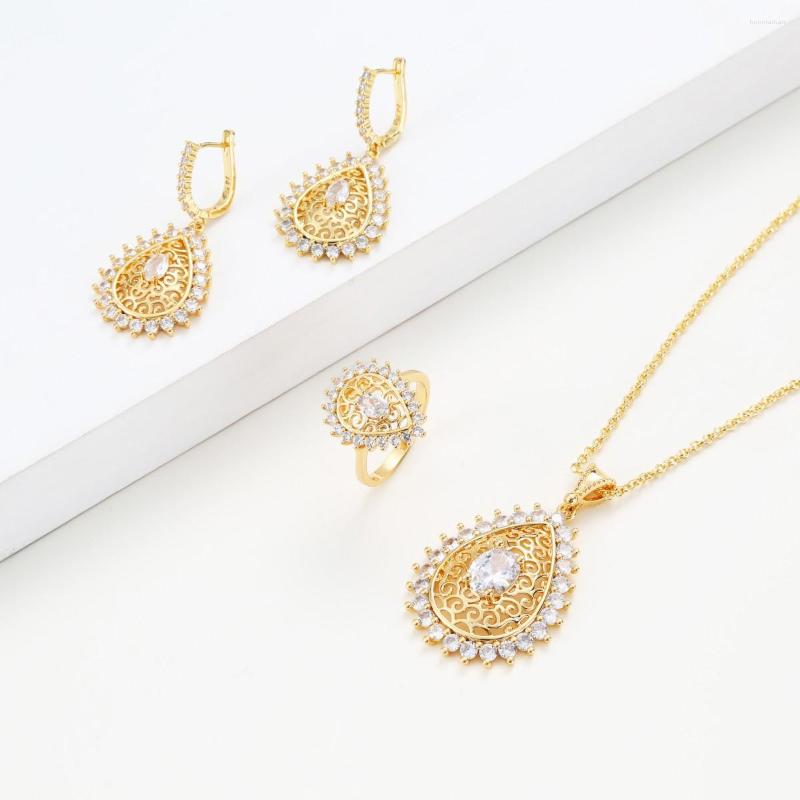 Necklace Earrings Set Water Drop Luxury European And American Jewelry Pendants Ring Sets Fashionable Bride Decorations Zircon Gifts1084, Picture shown
Necklace Earrings Set Water Drop Luxury European And American Jewelry Pendants Ring Sets Fashionable Bride Decorations Zircon Gifts1084, Picture shown