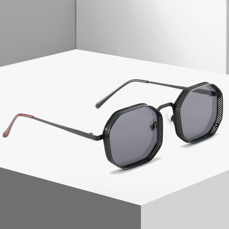 New sunglasses 2189 polygon innovative hollow retro steam punk metal sunglasses wholesale for men and women
New sunglasses 2189 polygon innovative hollow retro steam punk metal sunglasses wholesale for men and women