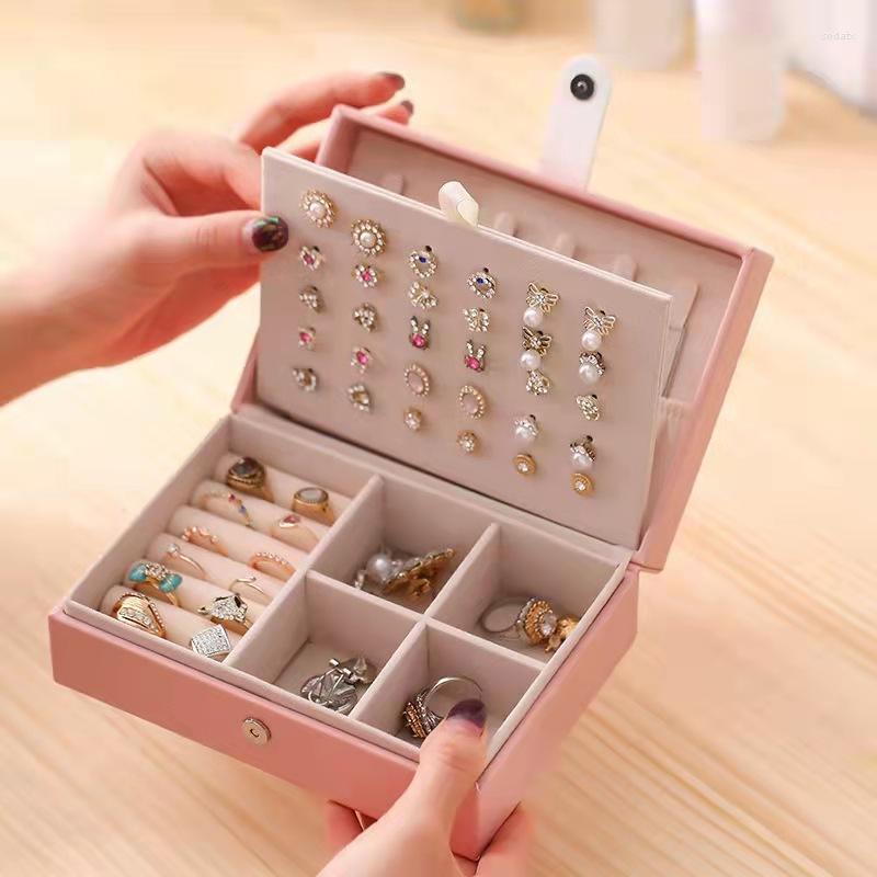 Jewelry Pouches Box Double Layers Portable Organizer Princess European Style Simple Earrings Stud Ring Storage
Jewelry Pouches Box Double Layers Portable Organizer Princess European Style Simple Earrings Stud Ring Storage