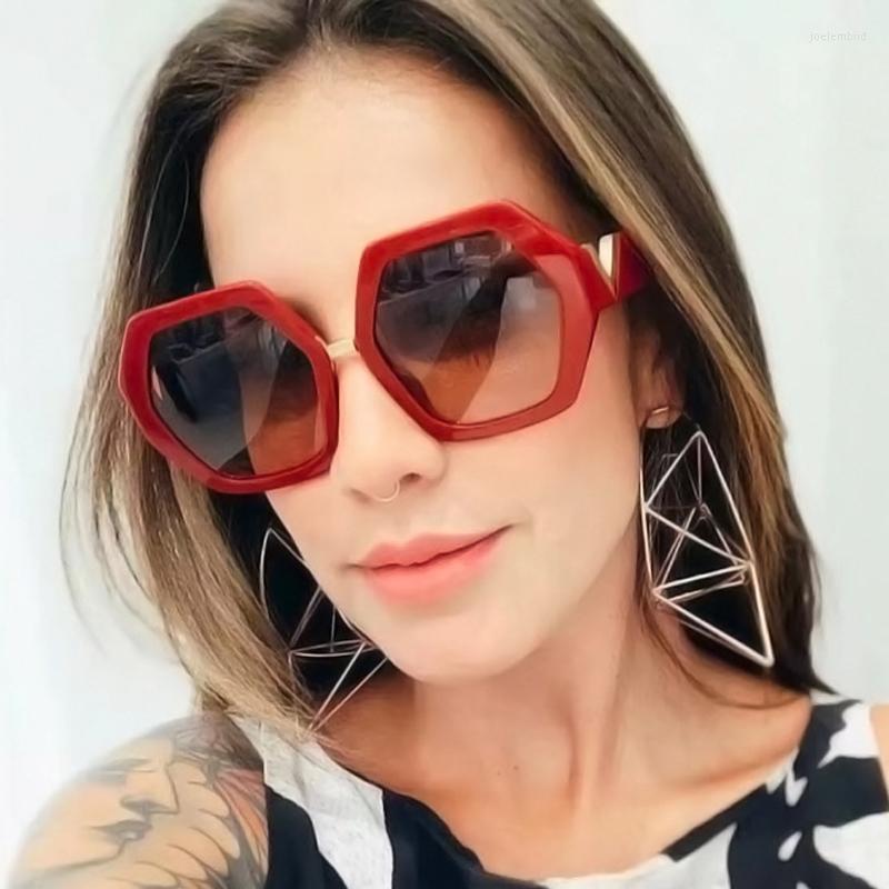 Sunglasses Oversized Women Brand Design Sun Glasses Outdoor Fashion Punk Polygon Big Frames Shades Eyeglasses UV400
Sunglasses Oversized Women Brand Design Sun Glasses Outdoor Fashion Punk Polygon Big Frames Shades Eyeglasses UV400