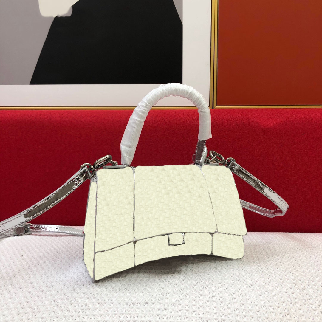 Designer Leather Handbags Luxury Shoulder Bags Shopping Bags Coin Purses #8068, Pink
Designer Leather Handbags Luxury Shoulder Bags Shopping Bags Coin Purses #8068, Pink