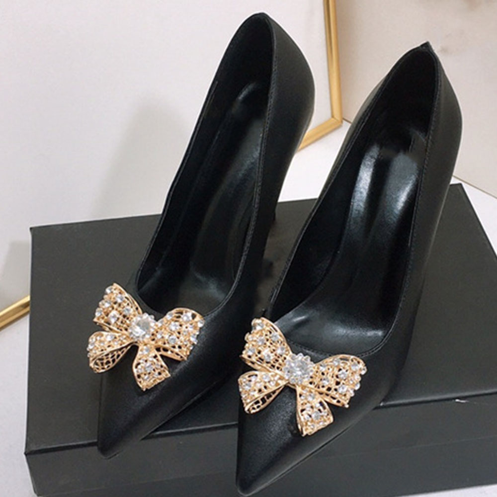 Luxury top brand popular 2022 new diamond button bow pointy unique beauty head gold high heel fashionable versatile women's single shoes, Black
Luxury top brand popular 2022 new diamond button bow pointy unique beauty head gold high heel fashionable versatile women's single shoes, Black