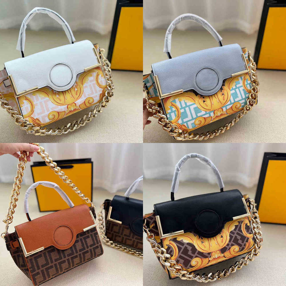 Shoulder Bag Tote Women Designer Luxury Chain Holiday Handbag High Capacity Crossbody Shopping Wallets 220715, Black
Shoulder Bag Tote Women Designer Luxury Chain Holiday Handbag High Capacity Crossbody Shopping Wallets 220715, Black
