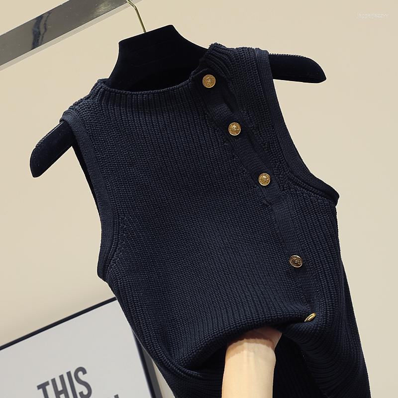 Women's Knits Korean Style Slim Black Single Breasted Knitted Vest 2022 Autumn Woman Metal Button Sleeveless Sweater Cardigan
Women's Knits Korean Style Slim Black Single Breasted Knitted Vest 2022 Autumn Woman Metal Button Sleeveless Sweater Cardigan