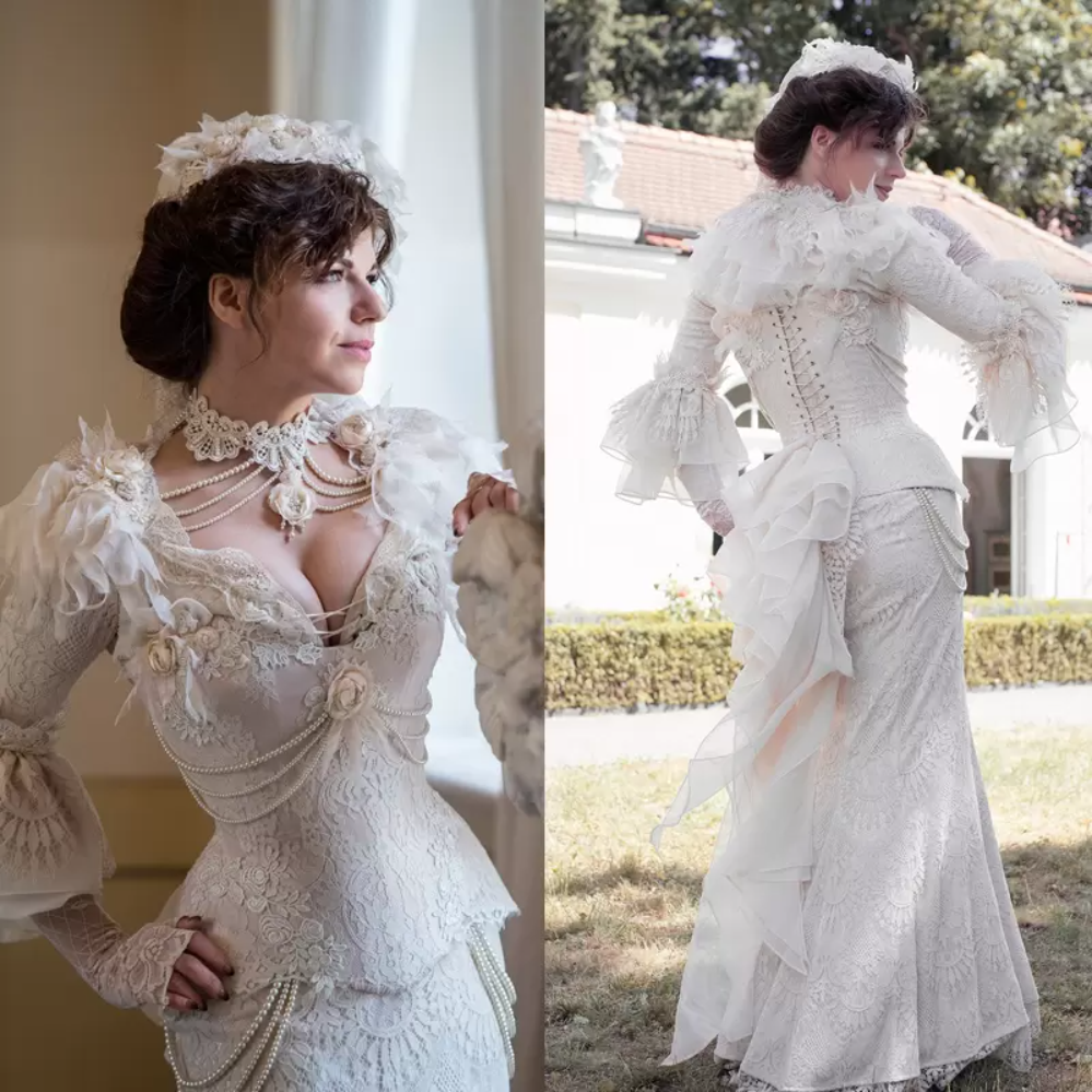 Vintage Victorian Lace Mermaid Wedding Dress Long Sleeve Ruffle Gothic Wedding Gowns V-Neck Elegant Corset Retro Ivory Bridal Dresses Black Color Custom Made wly935, White 
Vintage Victorian Lace Mermaid Wedding Dress Long Sleeve Ruffle Gothic Wedding Gowns V-Neck Elegant Corset Retro Ivory Bridal Dresses Black Color Custom Made wly935, White