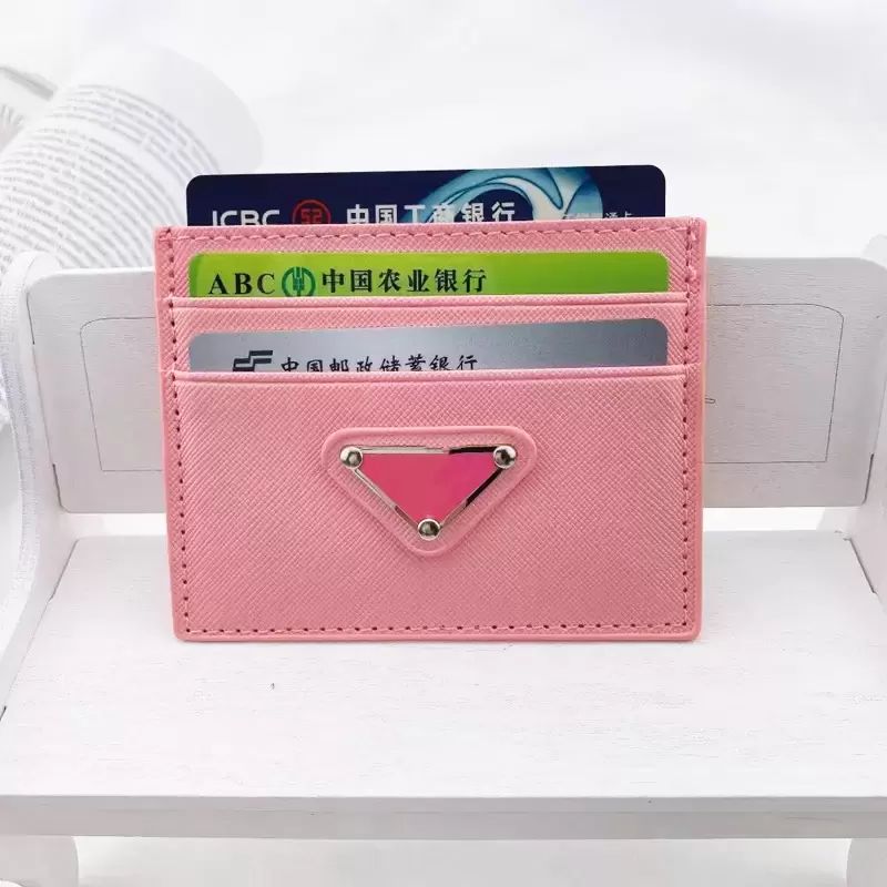 Card Holders Wholesale vintage fashion card holder Women's Mens wallets Coin cardholder wallet Purses hot with box Luxurys designer triangle real sign Leather brand, Carton
Card Holders Wholesale vintage fashion card holder Women's Mens wallets Coin cardholder wallet Purses hot with box Luxurys designer triangle real sign Leather brand, Carton