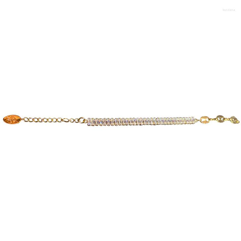Link Bracelets LosoDo European And American Fashion Female Full Diamond Light Luxury Simple Personality Original Design Bracelet Jewelry
Link Bracelets LosoDo European And American Fashion Female Full Diamond Light Luxury Simple Personality Original Design Bracelet Jewelry
