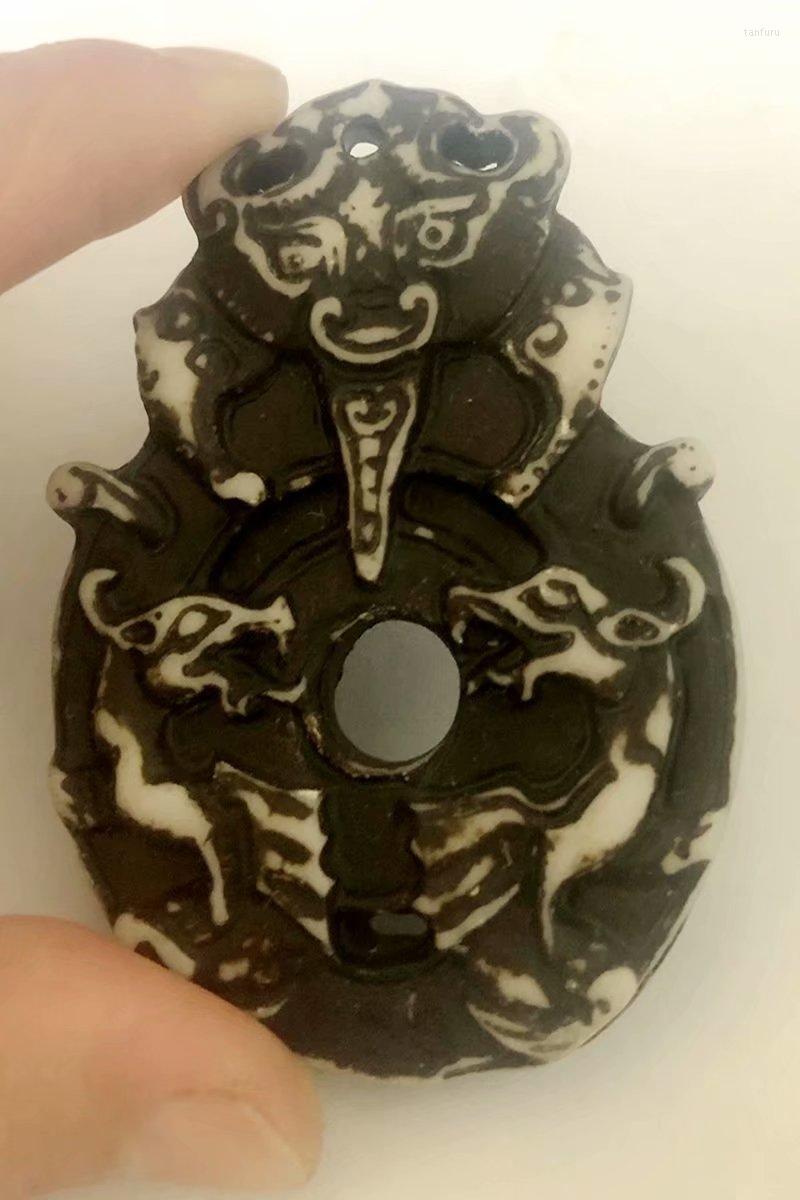 Pendant Necklaces 5 Pcs Amulet Men Women's Imitation Yak Bone Cute Tribal Charms Necklace Gifts
Pendant Necklaces 5 Pcs Amulet Men Women's Imitation Yak Bone Cute Tribal Charms Necklace Gifts