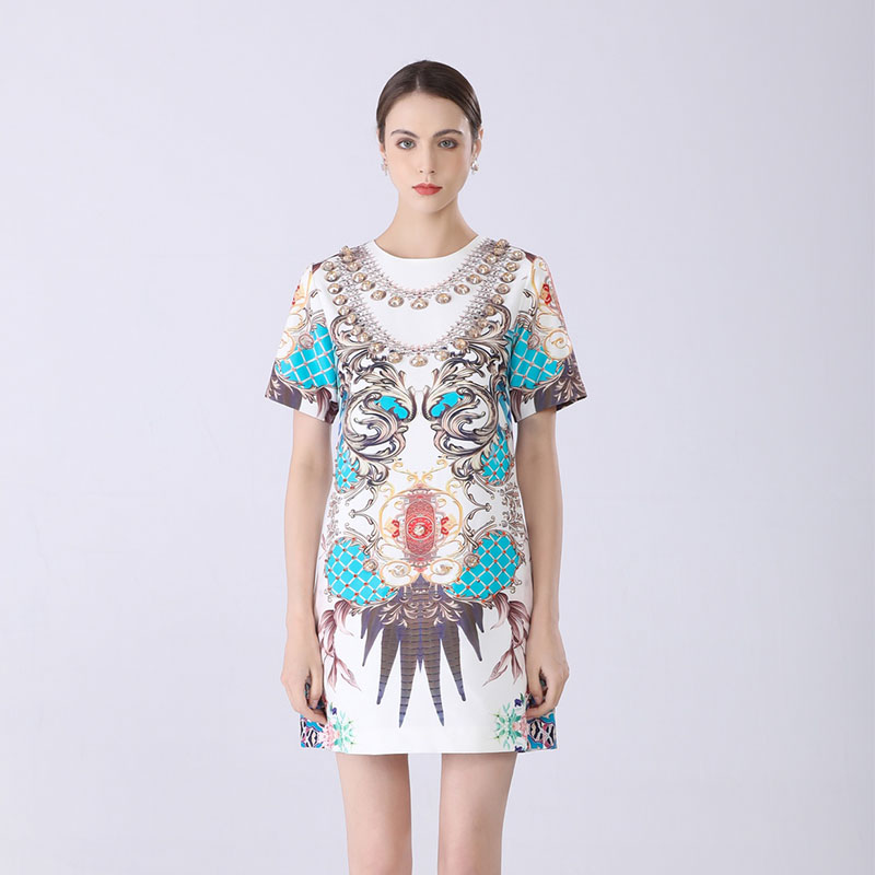 Casual Dresses Short-sleeved dress with kite-printed round neck beaded by hand, The picture color
Casual Dresses Short-sleeved dress with kite-printed round neck beaded by hand, The picture color