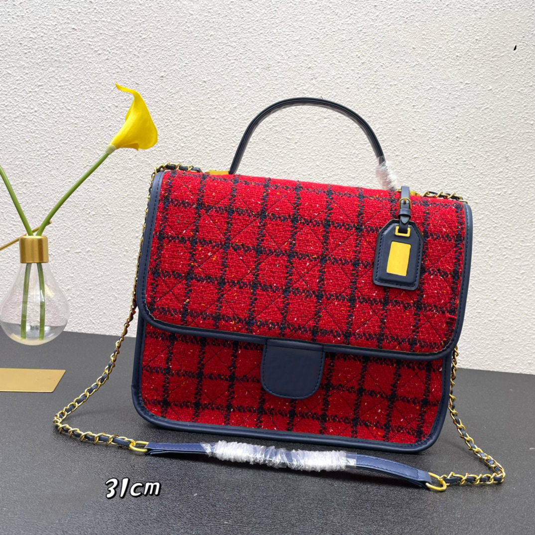 Womens Designer Classic Jumbo Quilted Bags Woolen Tweed Messenger Top Handle Totes Aged Gold Chain Crossbody Shoulder Pocket Large Capacity Handbags 31X25CM, Box
Womens Designer Classic Jumbo Quilted Bags Woolen Tweed Messenger Top Handle Totes Aged Gold Chain Crossbody Shoulder Pocket Large Capacity Handbags 31X25CM, Box