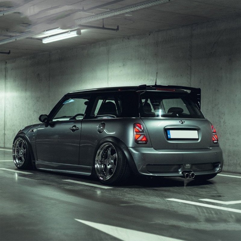 Car Taillights for BMW Mini MINI R50 2001-2006 Steering LED Tail Light Assembly Reversing Brake Lights