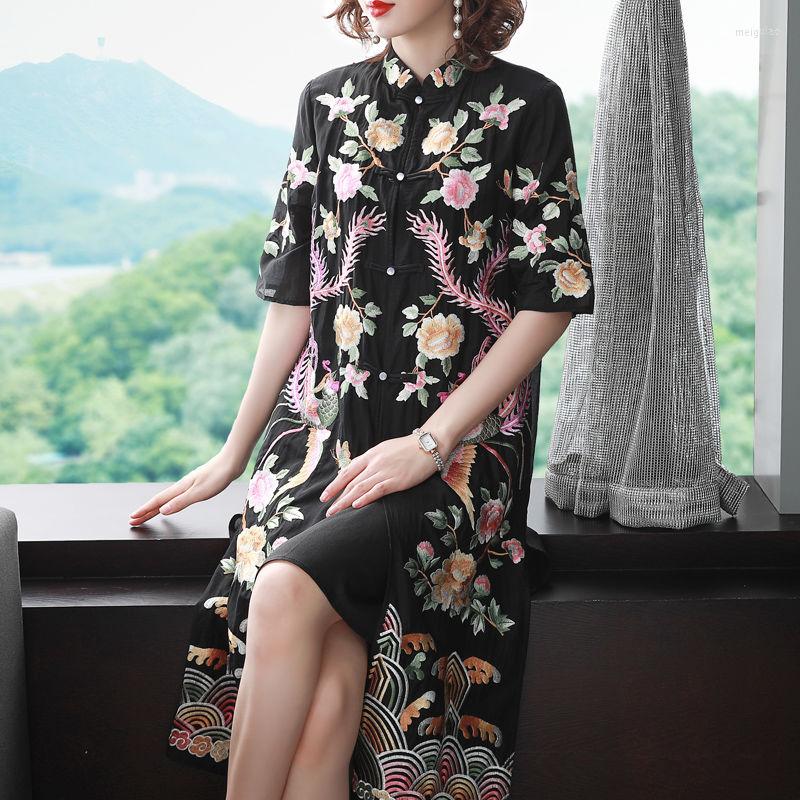 Ethnic Clothing 2022 Chinese Traditional Qipao Cheongsam Vestidso Vintage Flower Embroidery Evening Party Dress Oriental Loose Ao Dai A156
Ethnic Clothing 2022 Chinese Traditional Qipao Cheongsam Vestidso Vintage Flower Embroidery Evening Party Dress Oriental Loose Ao Dai A156