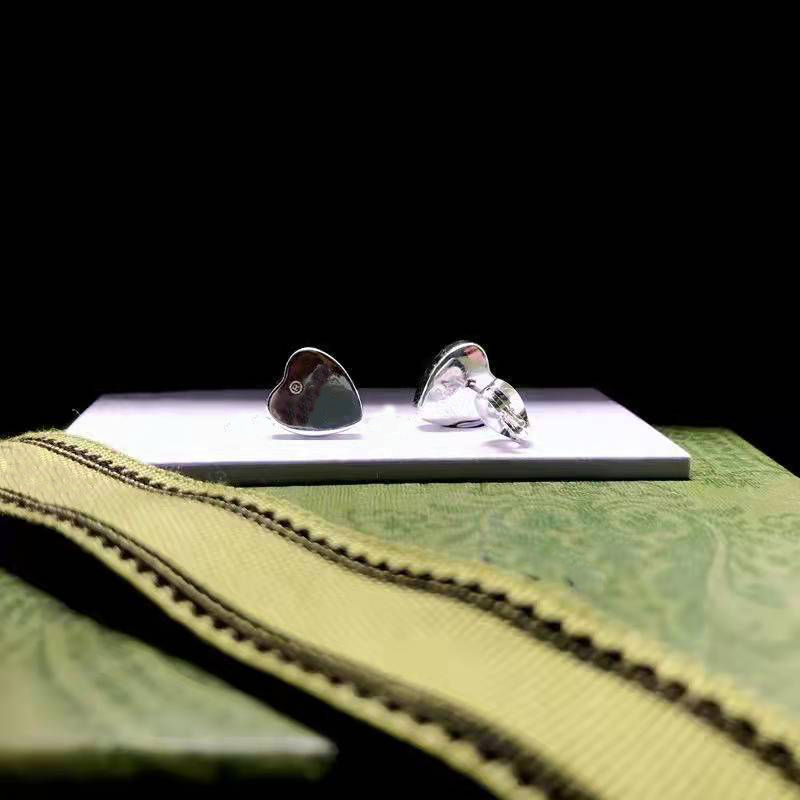 Designer earring fashion woman jewelry luxury stud earrings hearts hoop wed party fashion diamond rhinestone pendant big circle cjewelers earings
Designer earring fashion woman jewelry luxury stud earrings hearts hoop wed party fashion diamond rhinestone pendant big circle cjewelers earings