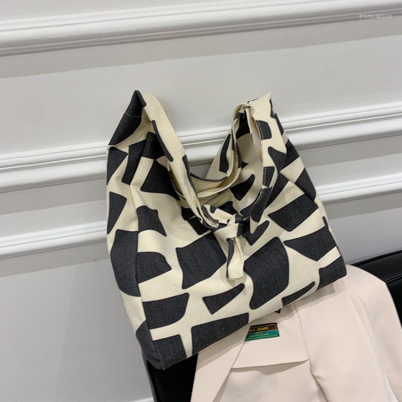 Evening Bags Shoulder Bag Female 2022 Student Korean Version Fashion Casual Canvas Portable Simple Large-capacity Class For Women, Black
Evening Bags Shoulder Bag Female 2022 Student Korean Version Fashion Casual Canvas Portable Simple Large-capacity Class For Women, Black