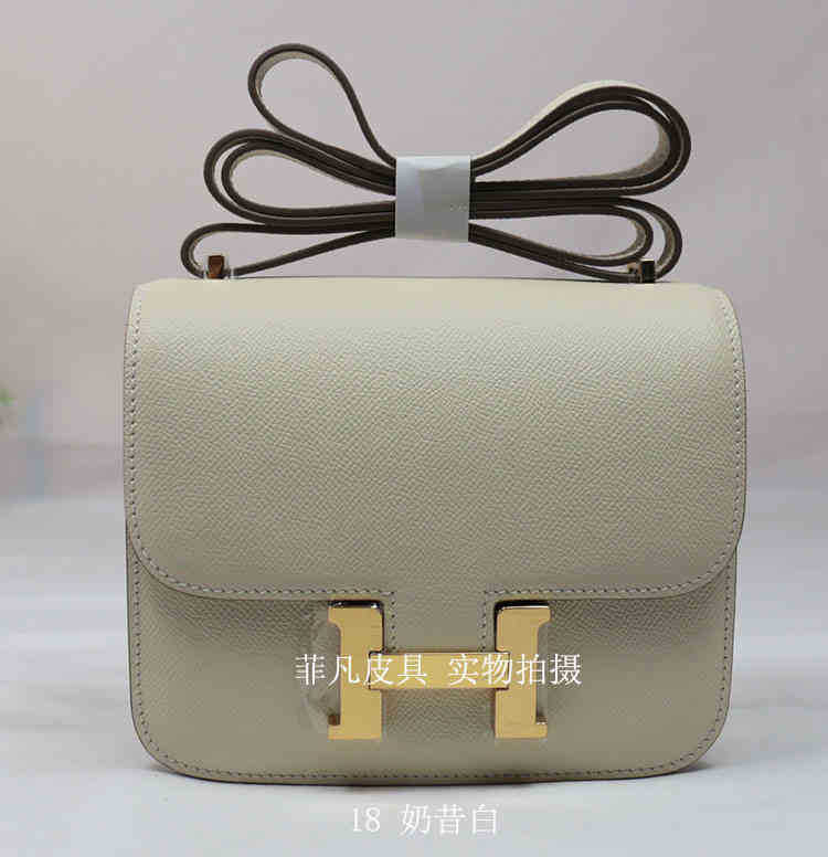 Luxury Bags High Quality Hemess Designer Handbag Palm Pattern Stewardess Cowhide H-button Small Square One Shoulder Across Women's Bean Curd l
Luxury Bags High Quality Hemess Designer Handbag Palm Pattern Stewardess Cowhide H-button Small Square One Shoulder Across Women's Bean Curd l