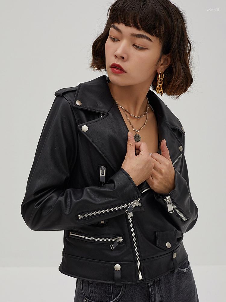 Women' Leather CamKemsey Chic Black PU Short Jackets Women Spring Autumn Streetwear Motorcycle Zippers Faux Slim Fit Coats
Women' Leather CamKemsey Chic Black PU Short Jackets Women Spring Autumn Streetwear Motorcycle Zippers Faux Slim Fit Coats