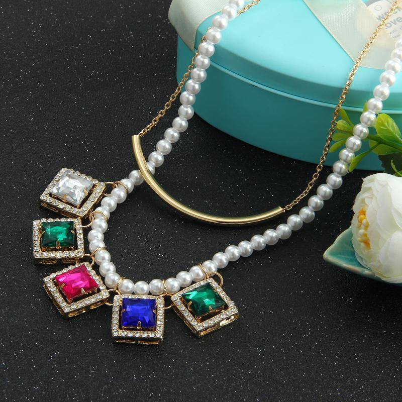 Choker Wholesale Jewelry Imitation Pearl Chain Square Colorful Crystal Pendant Gold Color Clavicle Statement Necklace For Women
Choker Wholesale Jewelry Imitation Pearl Chain Square Colorful Crystal Pendant Gold Color Clavicle Statement Necklace For Women