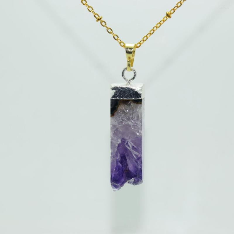 Pendant Necklaces Natural Amethysts Crystal Stone Geode Druzy Necklace 2022 Rectangle Column Cluster Purple Quartz Chain Women
Pendant Necklaces Natural Amethysts Crystal Stone Geode Druzy Necklace 2022 Rectangle Column Cluster Purple Quartz Chain Women