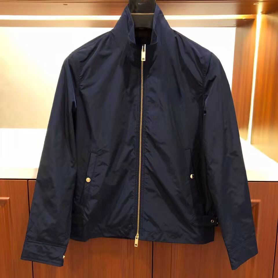 Mens jacket designer cardigan coat business casual jackets men zipper parka coats nylon windbreaker, Navy blue
Mens jacket designer cardigan coat business casual jackets men zipper parka coats nylon windbreaker, Navy blue