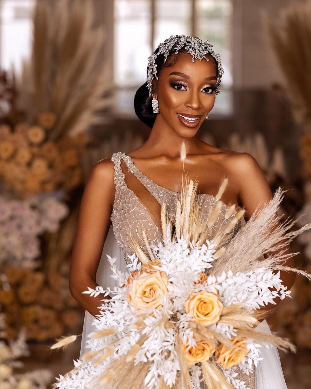 Mermaid Aso Ebi Wedding Dresses With Tulle Cloak Train One Shoulder Glitter Sequins Beaded Sexy Bridal Wedding Gown