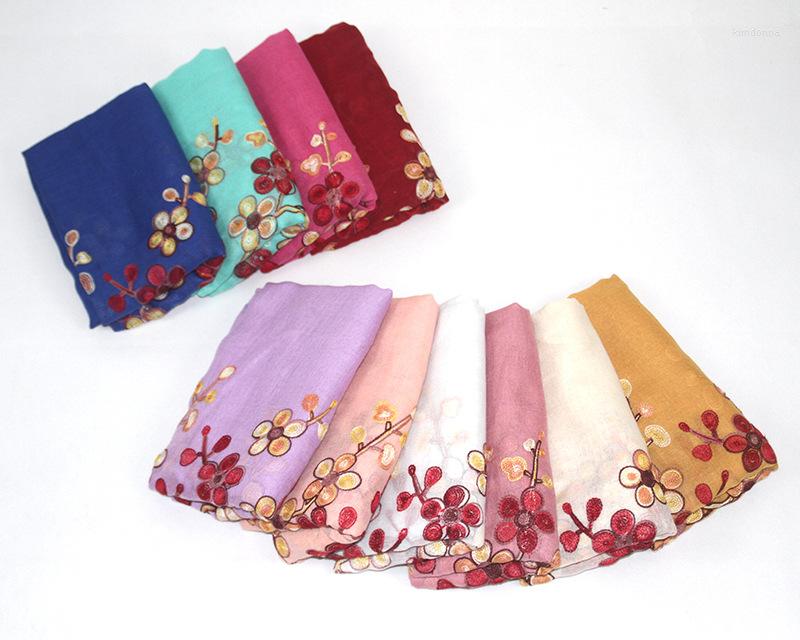 Scarves 2022 Est Flower Embroidery Shawls Floral Scarf Wrap Hijab Wholesale 10pcs/lot
Scarves 2022 Est Flower Embroidery Shawls Floral Scarf Wrap Hijab Wholesale 10pcs/lot