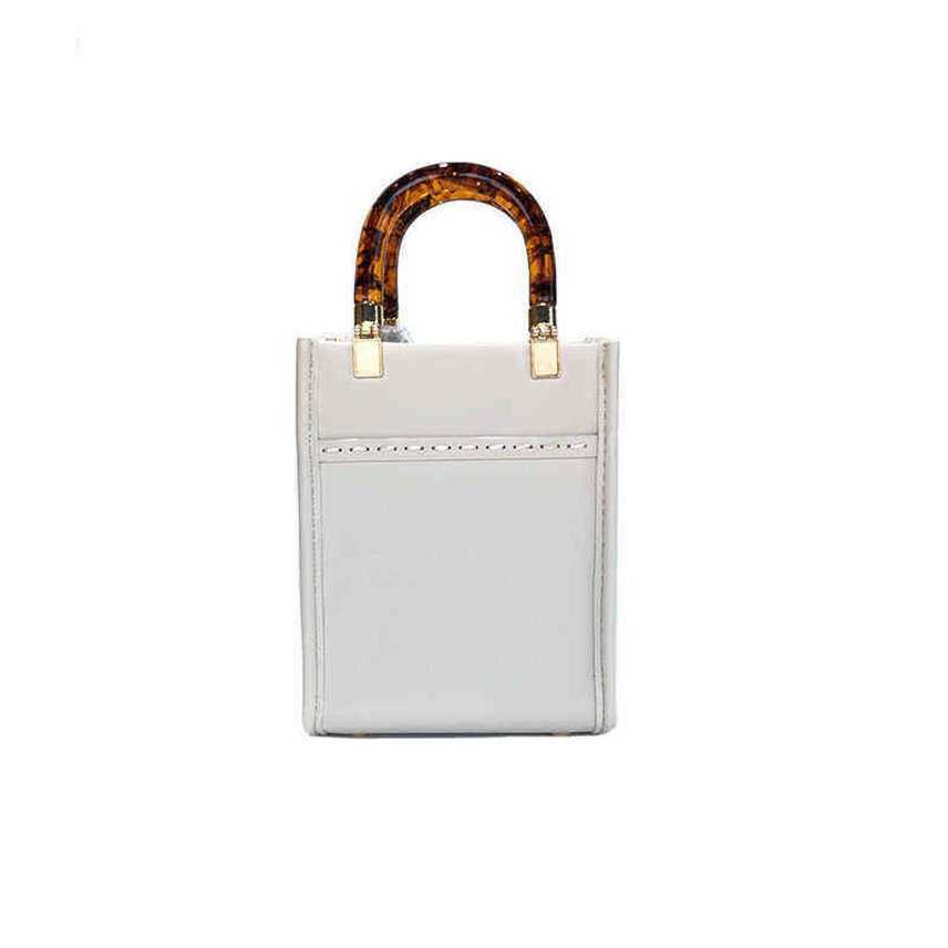 Handbags Outlet Spring new premium hand simple commuting women's trade bags are top sellers, Milky white
Handbags Outlet Spring new premium hand simple commuting women's trade bags are top sellers, Milky white