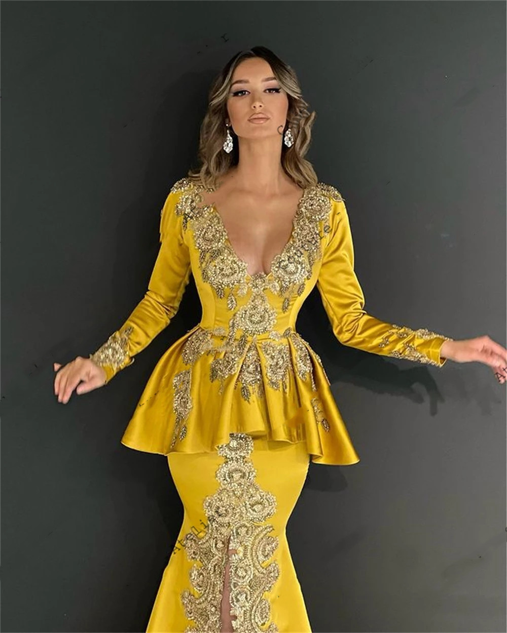 Kaftan Sleeve Gold Long Mermaid Evening Dresses Elegant V Neck Lace Appliques Plus Size Formal Prom Party Gowns