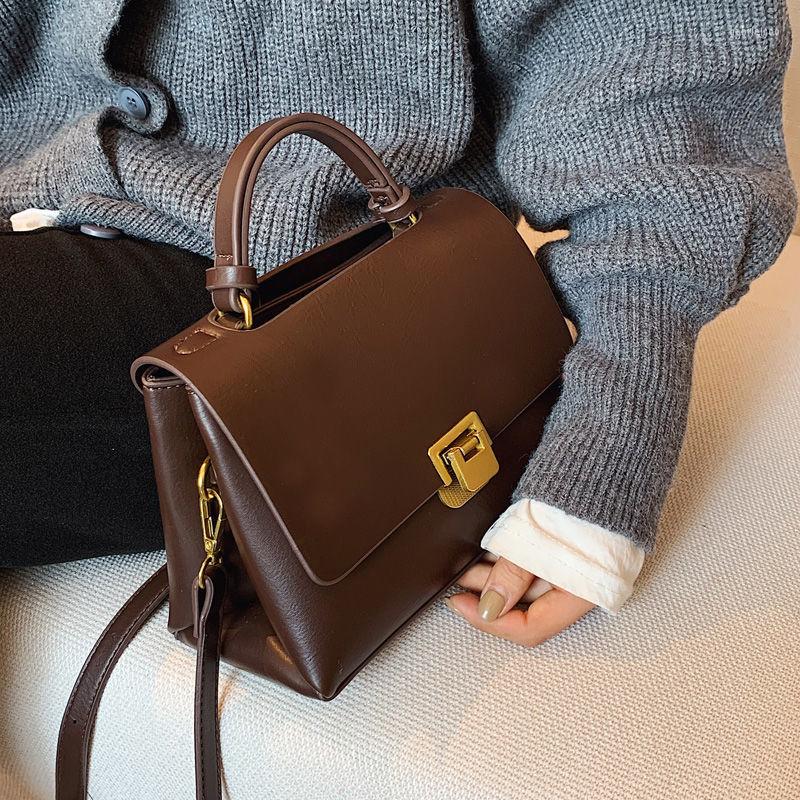 Evening Bags Ladies Handbags Brand Designer Solid Decorative Shoulder Bag PU Leather Tote Crossbody For Women Sac E376, Black
Evening Bags Ladies Handbags Brand Designer Solid Decorative Shoulder Bag PU Leather Tote Crossbody For Women Sac E376, Black