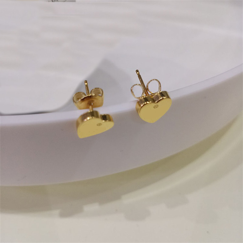 Diamond stud designer earring jewelry luxury earrings womens color ladies golden charms daily heart couple thick big letter shaped hoops earings
Diamond stud designer earring jewelry luxury earrings womens color ladies golden charms daily heart couple thick big letter shaped hoops earings