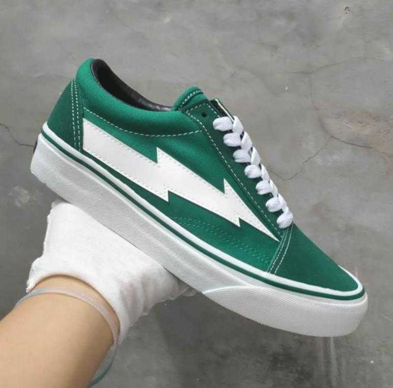 Brand Shoes Top Green REVENGE STORM X Canvas Fashion Vulcanized Lightning Pattern Street Skateboarding Sneakers
Brand Shoes Top Green REVENGE STORM X Canvas Fashion Vulcanized Lightning Pattern Street Skateboarding Sneakers
